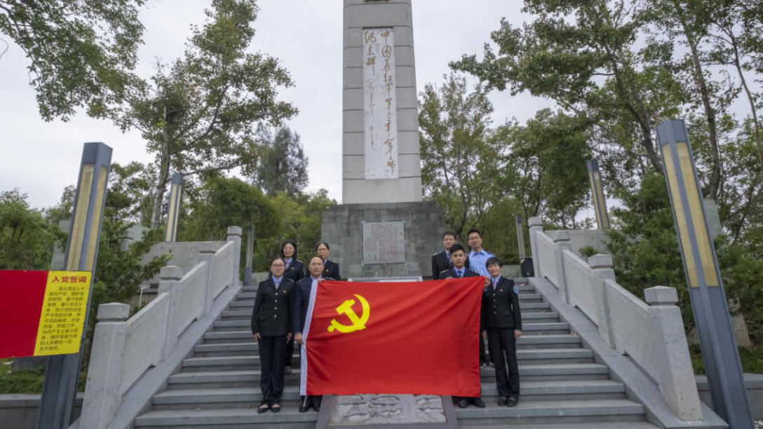 ���^�����o���^  ���ܼtɫ����