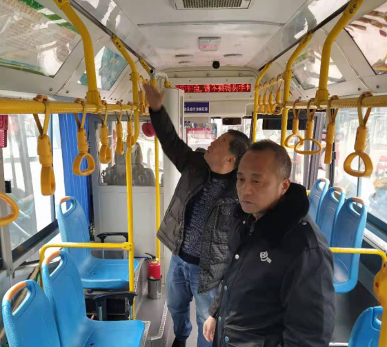 ����܇���z ƽ���Ⱥ���
