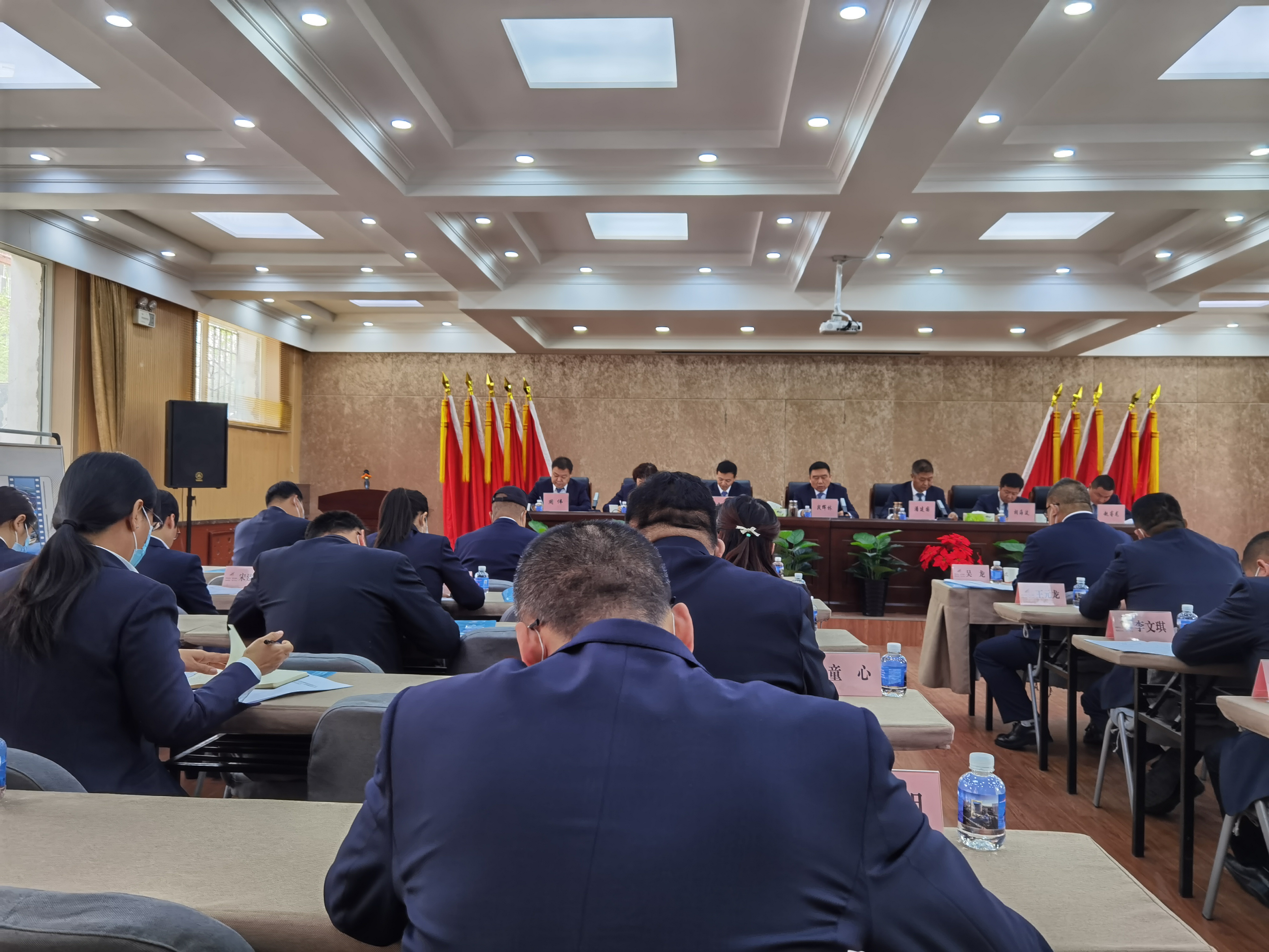 �l(f��)�]�M����(y��u)��(sh��)�����M(j��n)�hʷ�W(xu��)��(x��)���������ߌ�(sh��)
